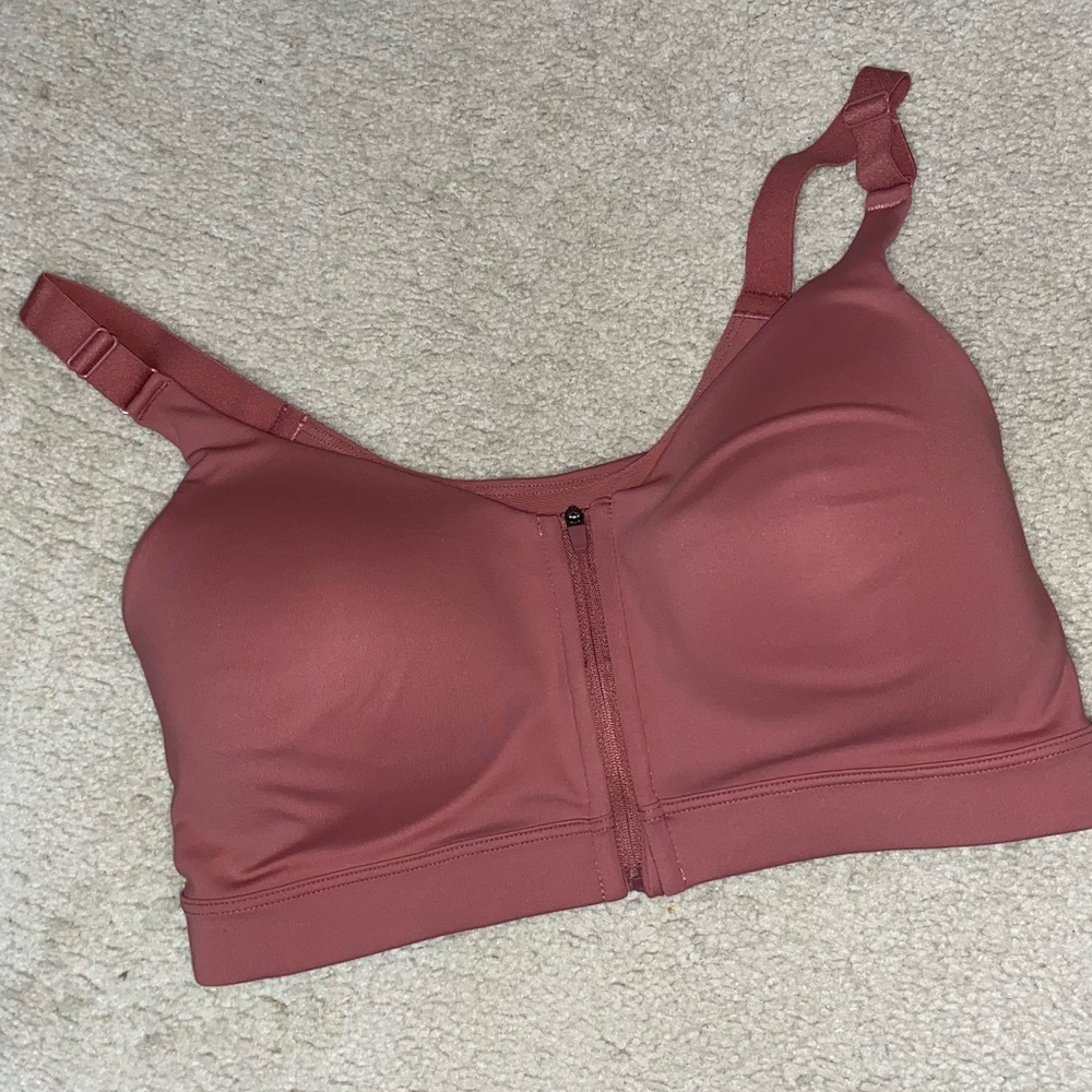 Old Navy high impact coverage sports bra